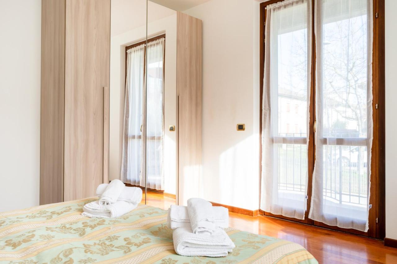 Casa Del Giardino Bright Apartment บัสตียาอุมบรา ภายนอก รูปภาพ